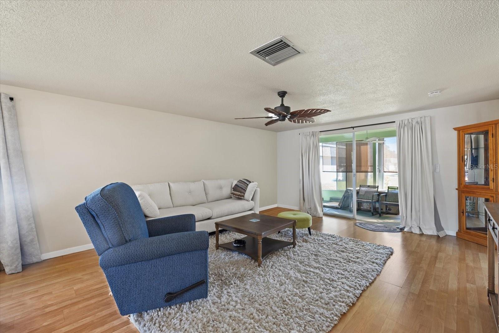 680 CIRCLEWOOD DRIVE W3