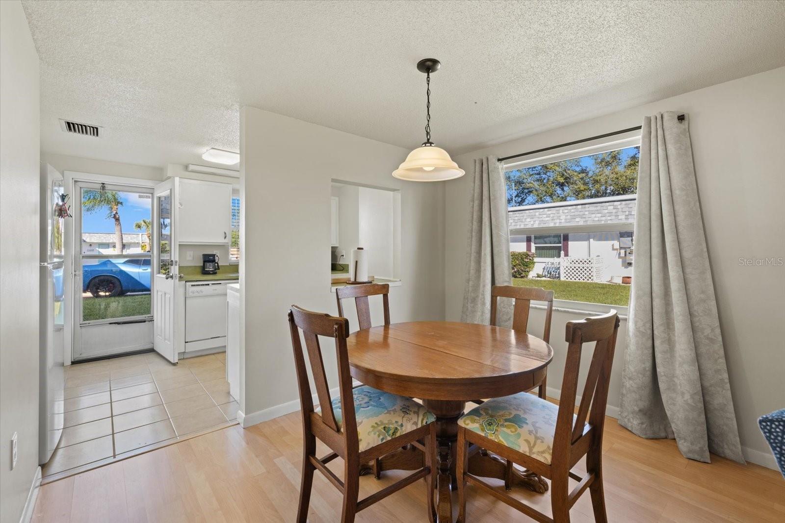 CIRCLE WOODS OF VENICE 2 - Residential