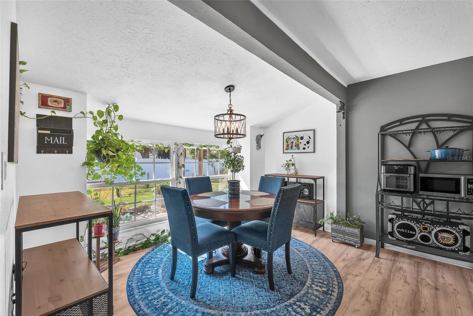 COUNTRYSIDE MANOR SUB - Residential