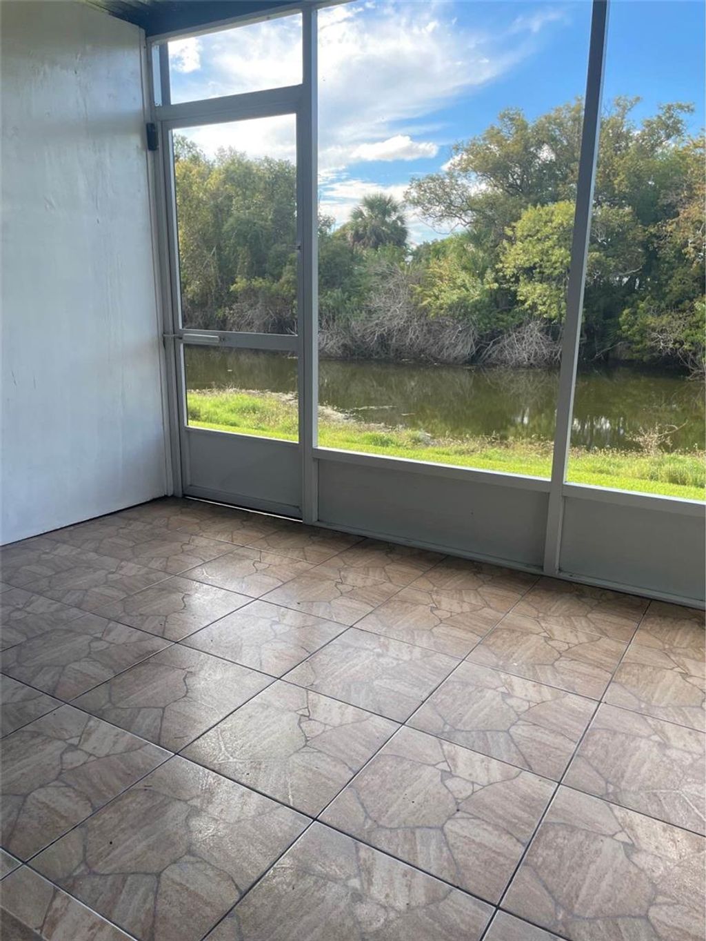 Photo of 797 W Lancaster Road #76, Orlando, FL 32809 (MLS # O6368076)