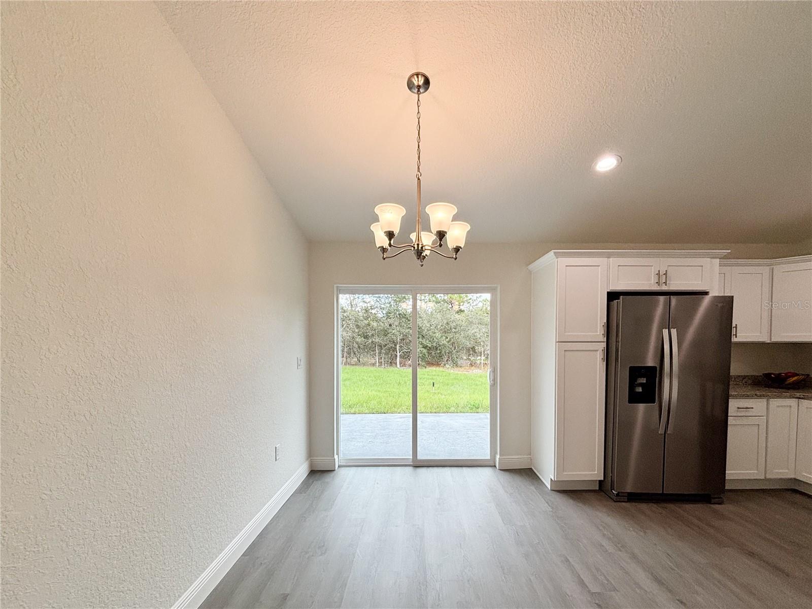 RAINBOW LAKES ESTATE - Residential