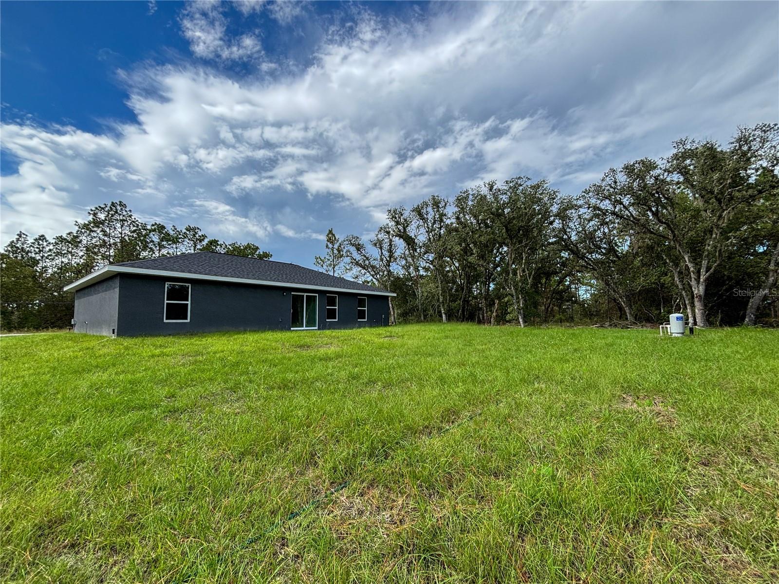 RAINBOW LAKES ESTATE - Residential