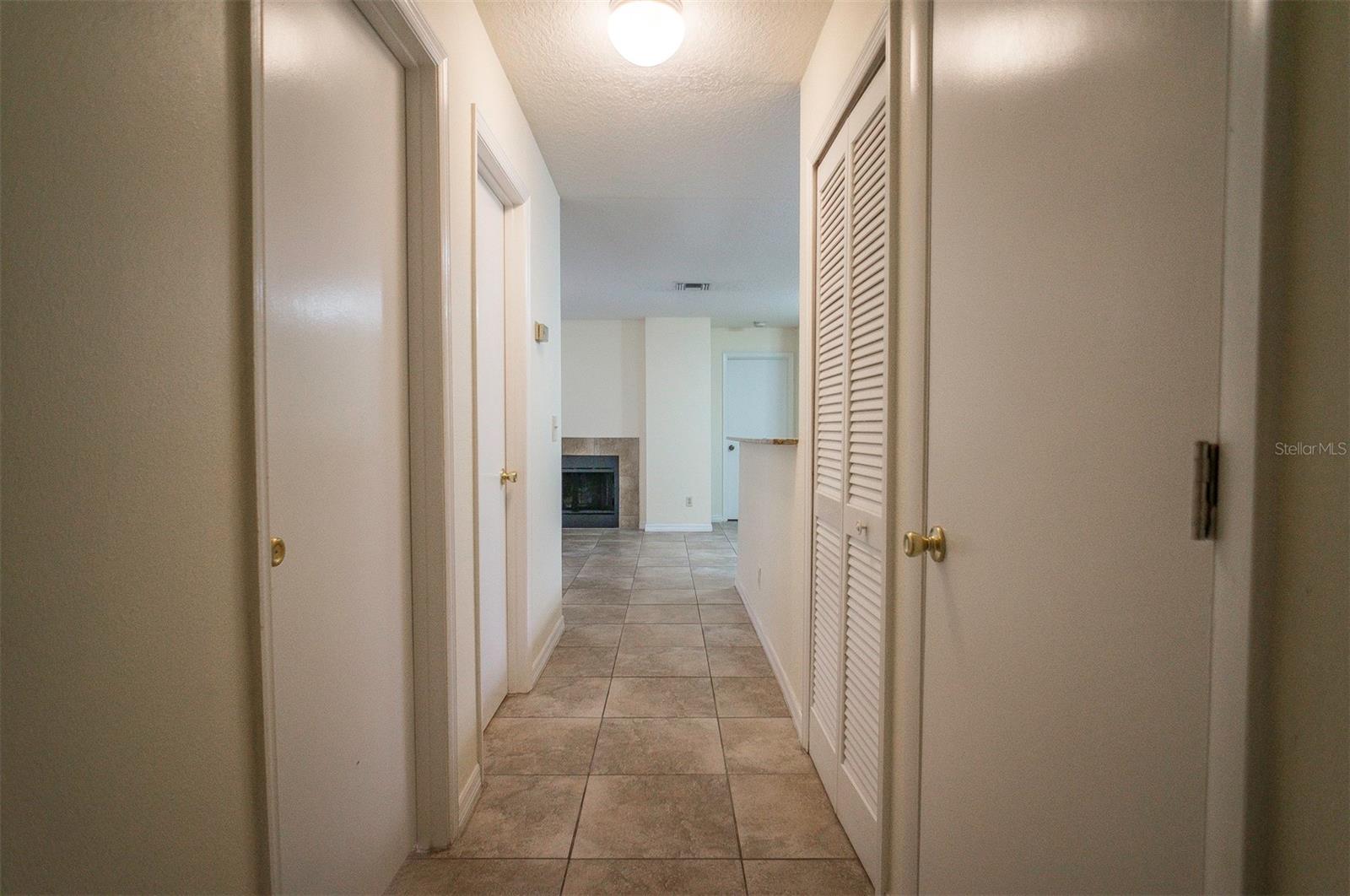 CENTRAL PARK - Residential Lease