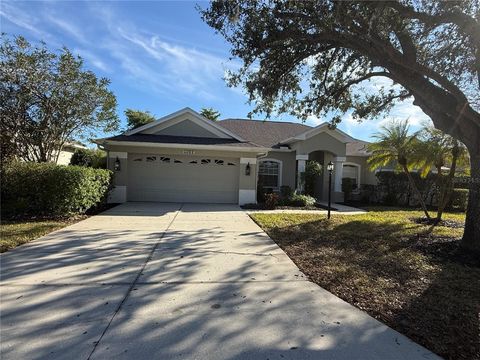 Photo of 11102 Hyacinth Place, Lakewood Ranch, FL 34202 (MLS # O6363294)