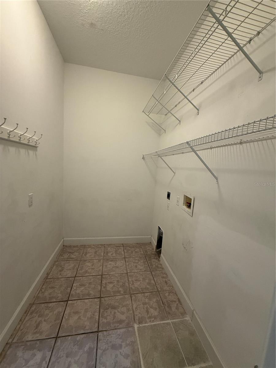 RIVERWALK VILLAGE CYPRESS BANKS SP E - Residential