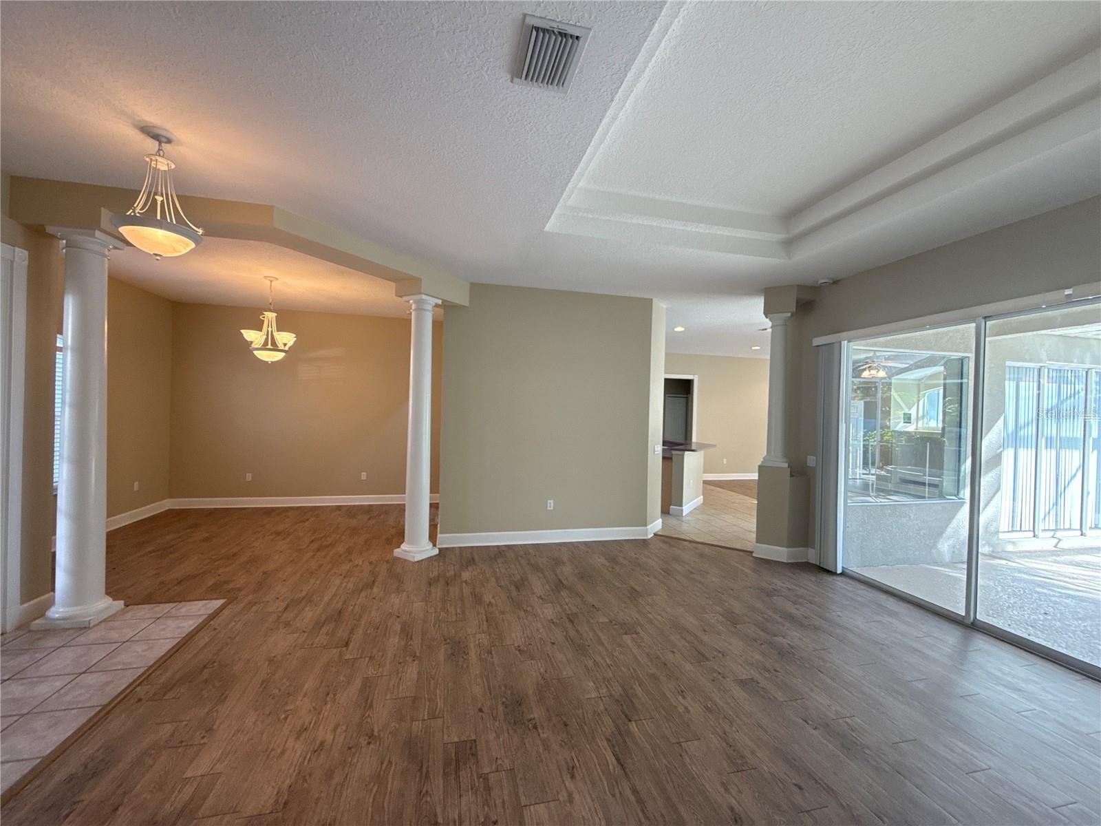 RIVERWALK VILLAGE CYPRESS BANKS SP E - Residential