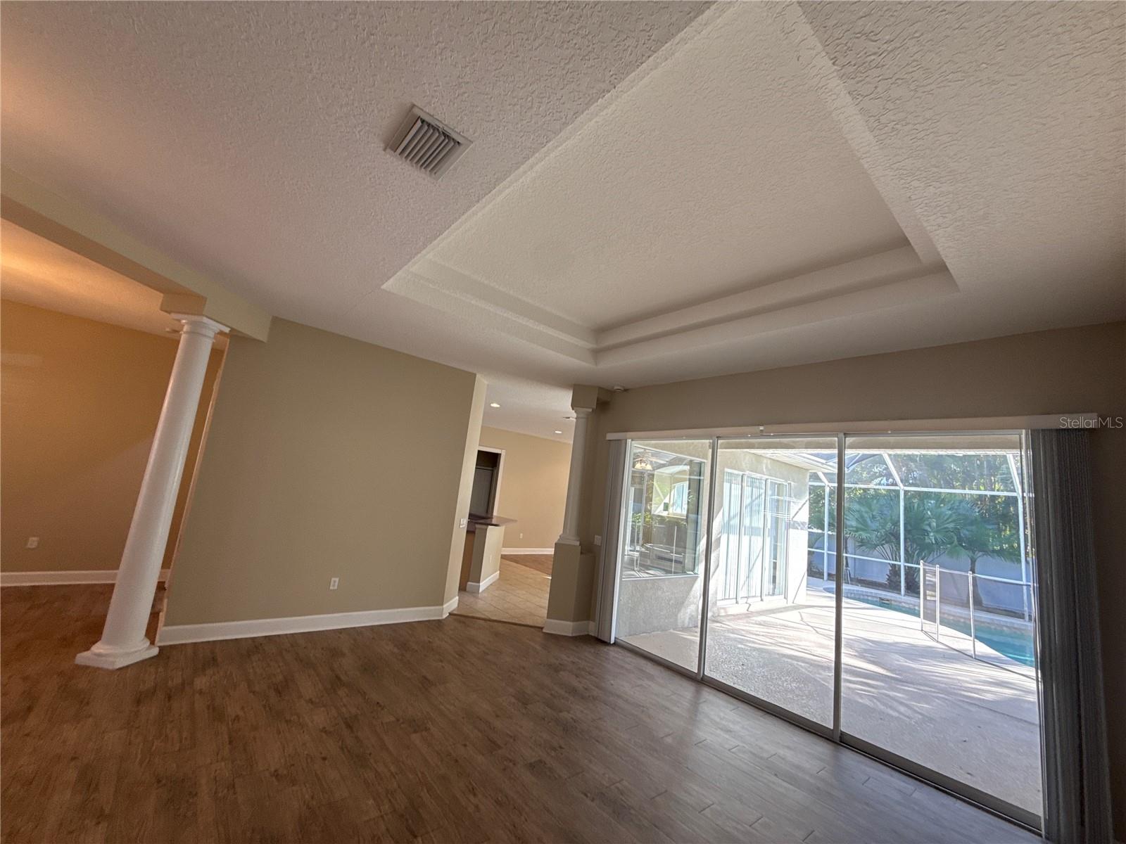 RIVERWALK VILLAGE CYPRESS BANKS SP E - Residential