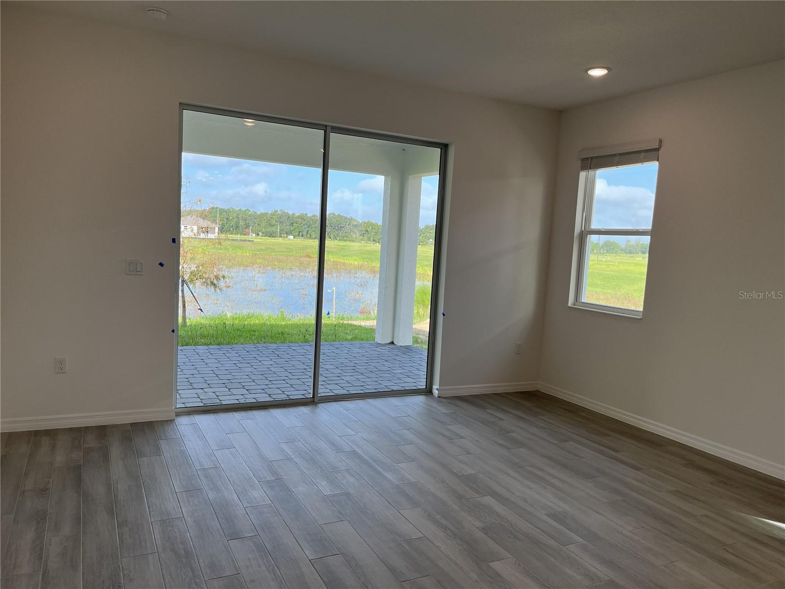 HIGHFIELD AT TWISTED OAKS - Residential