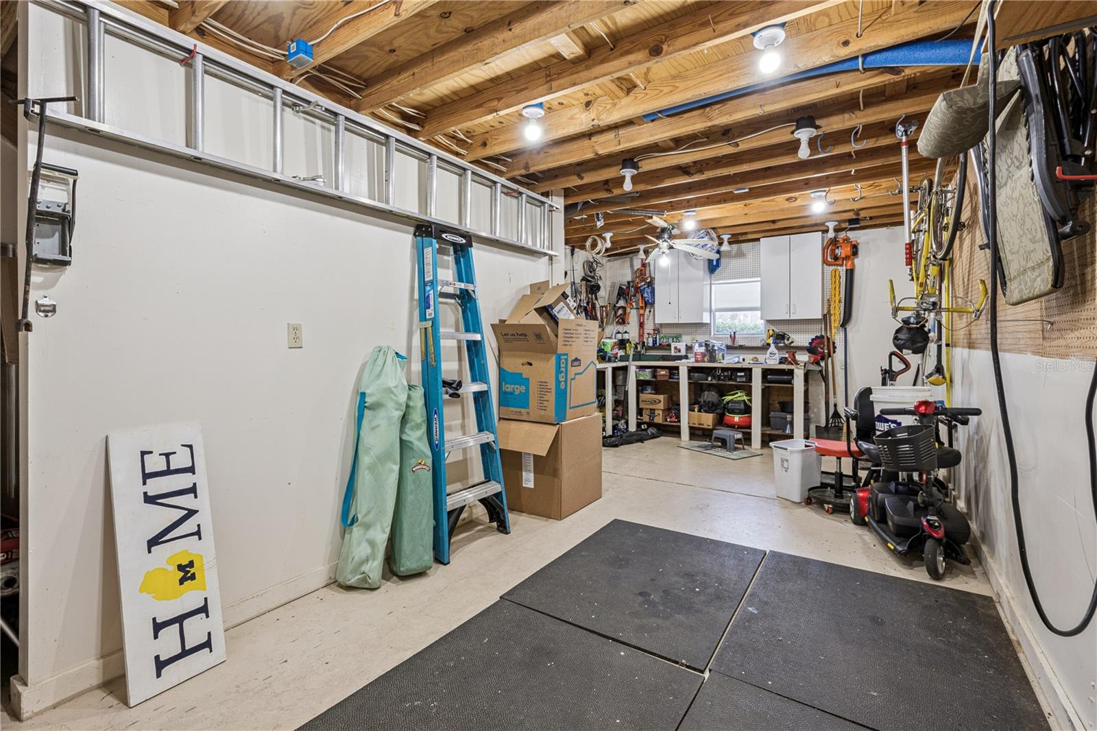 MOUNT OLIVE SHORES PH 05 - Residential