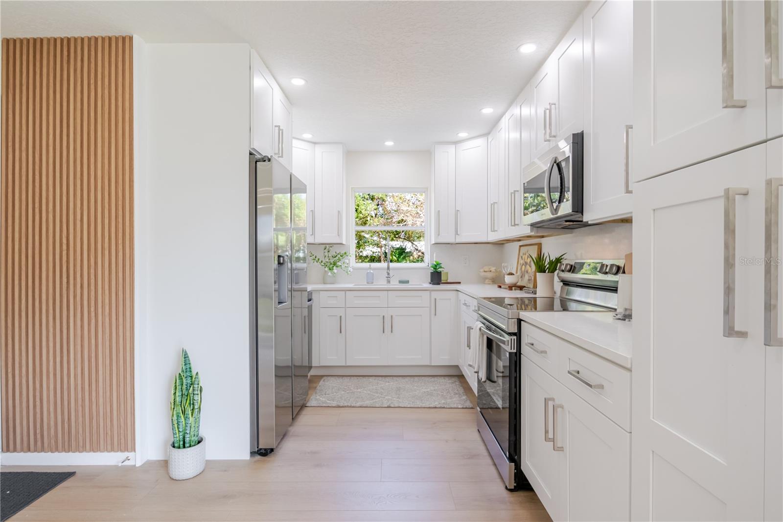 LAKEWOOD ESTATES SEC D - Residential