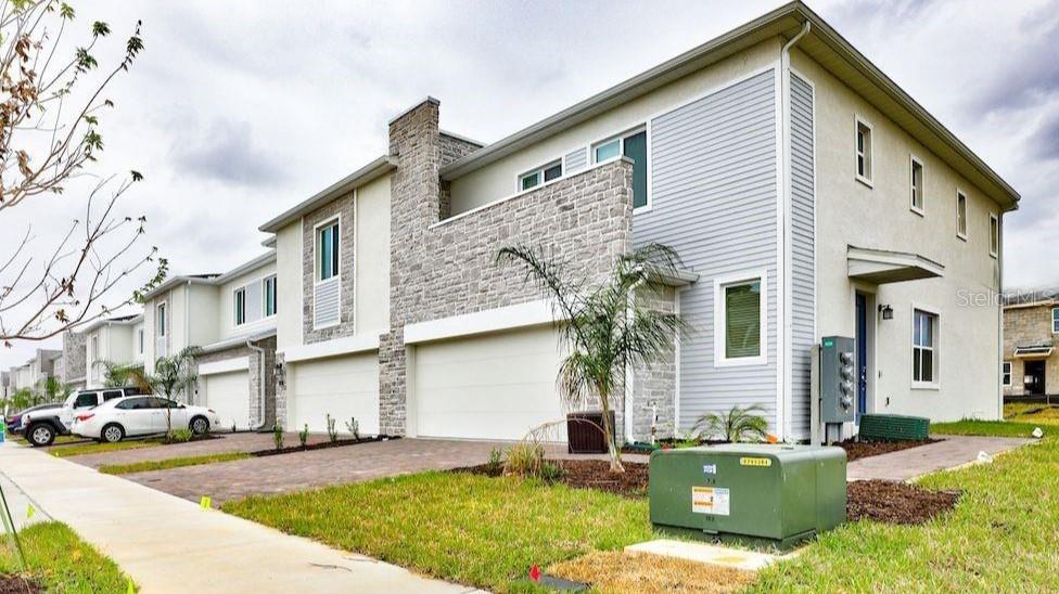 FOX NORTH - Residential Lease