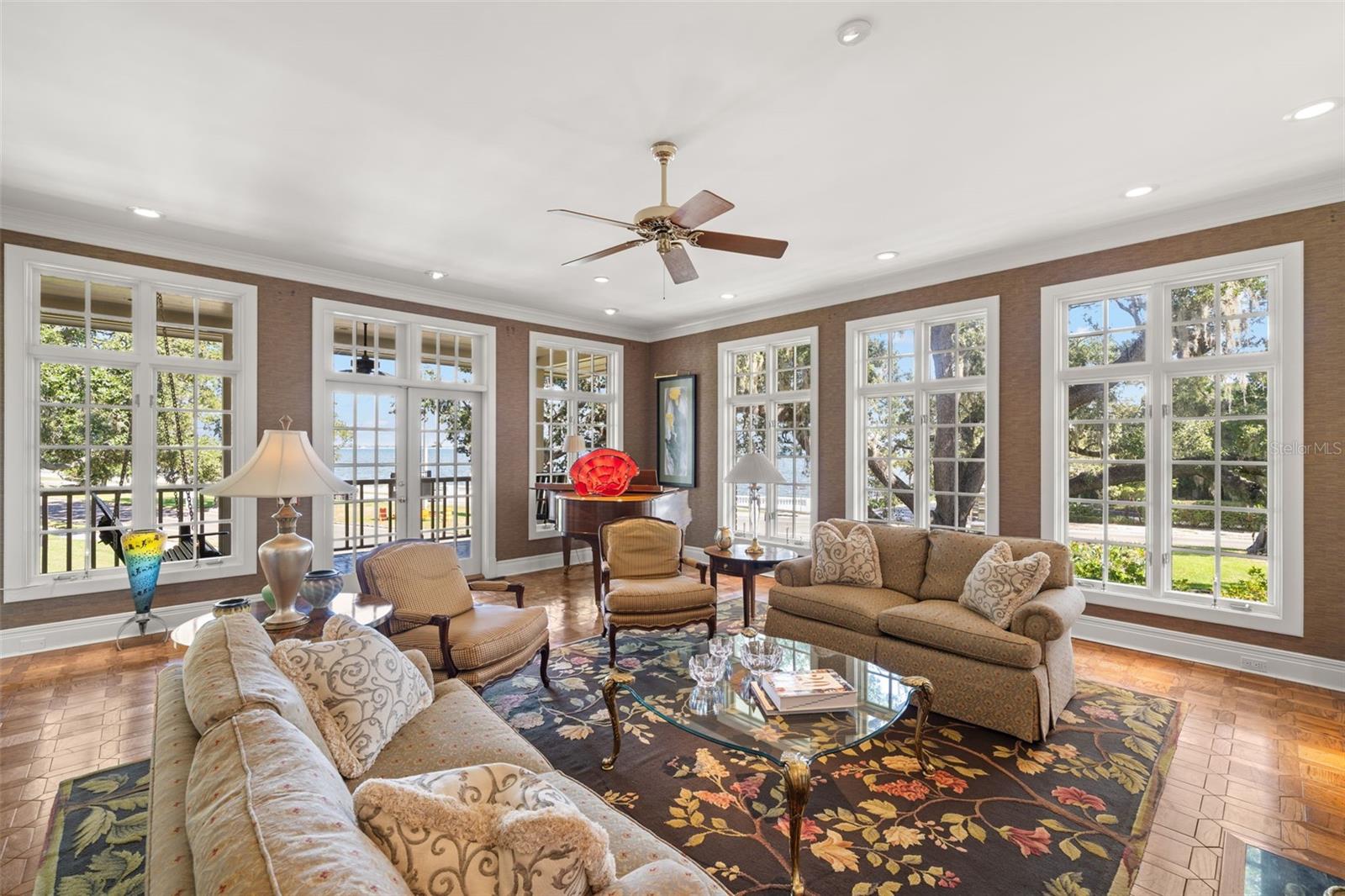 BOULEVARD HEIGHTS - Residential