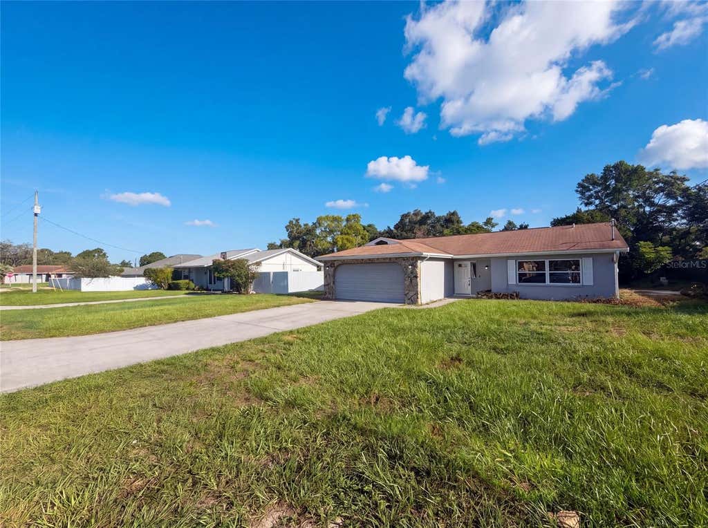 Photo of 11339 Stacy Street, Spring Hill, FL 34609 (MLS # O6434017)