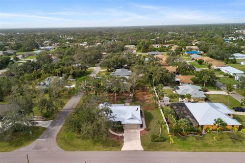 A home in PORT CHARLOTTE