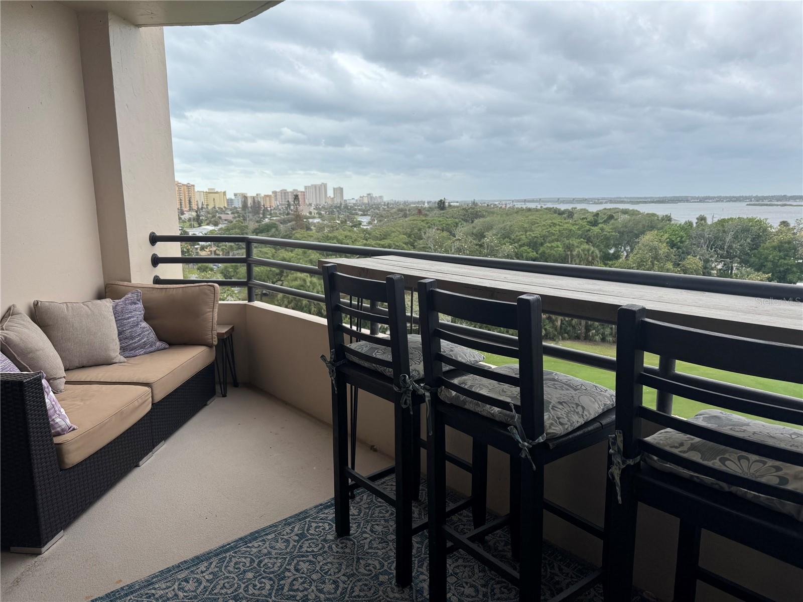 OCEANS WEST CONDO - Residential Lease