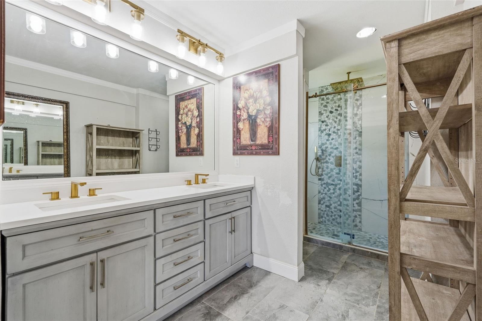 EAST LAKE ADD - Residential
