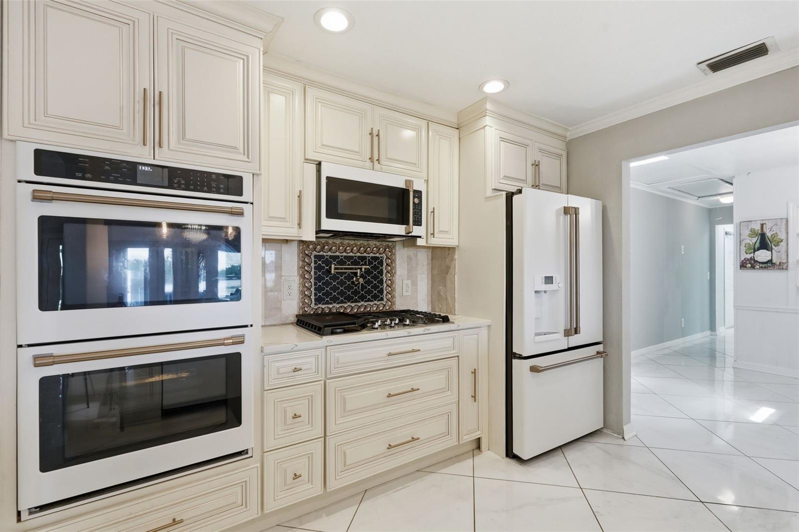 EAST LAKE ADD - Residential