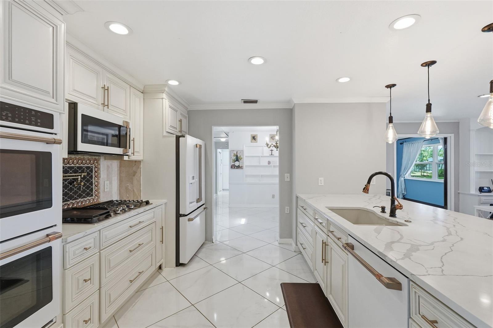 EAST LAKE ADD - Residential