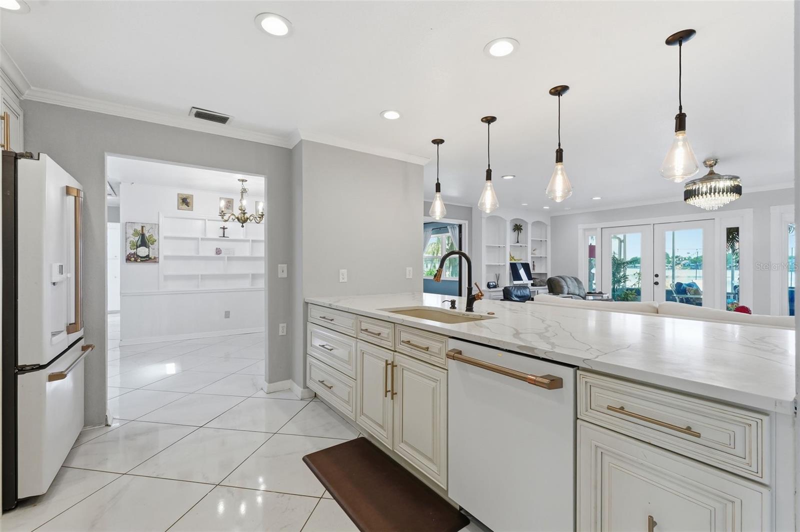 EAST LAKE ADD - Residential