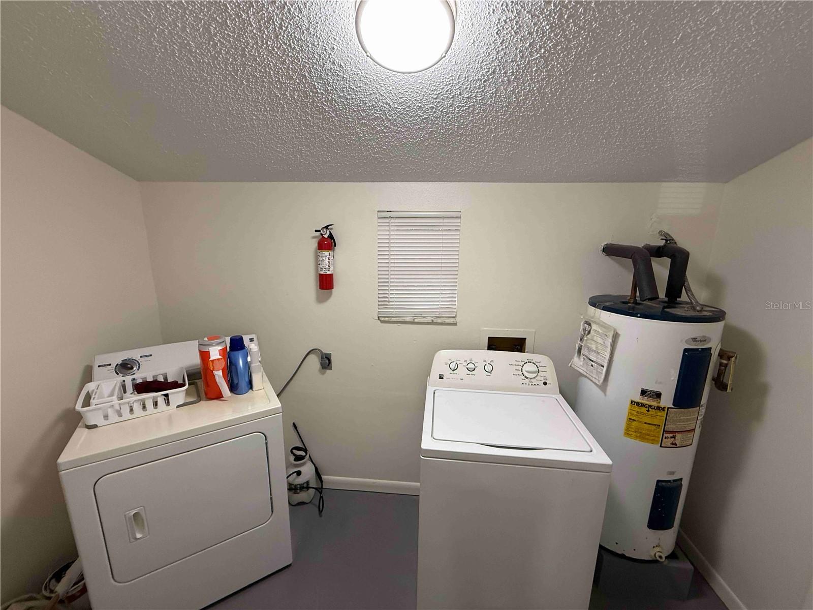 PINELLAS FARMS - Residential Lease