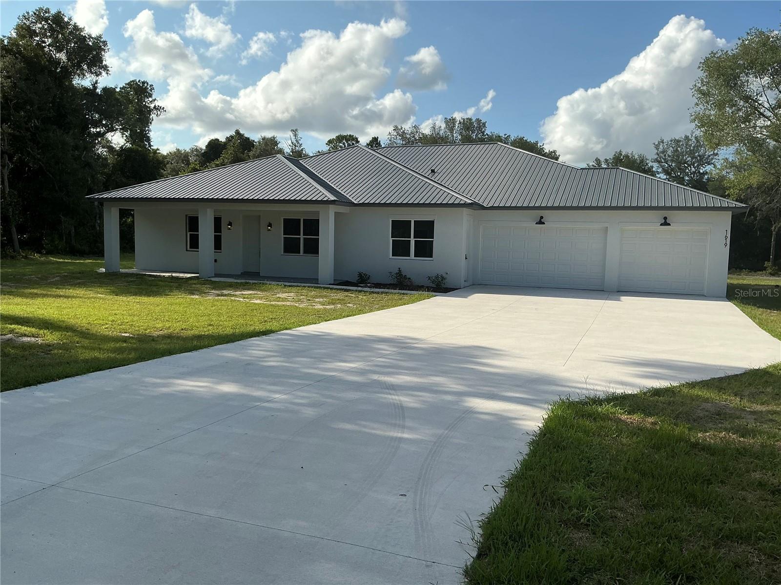 1619 MAGNOLIA AVENUE