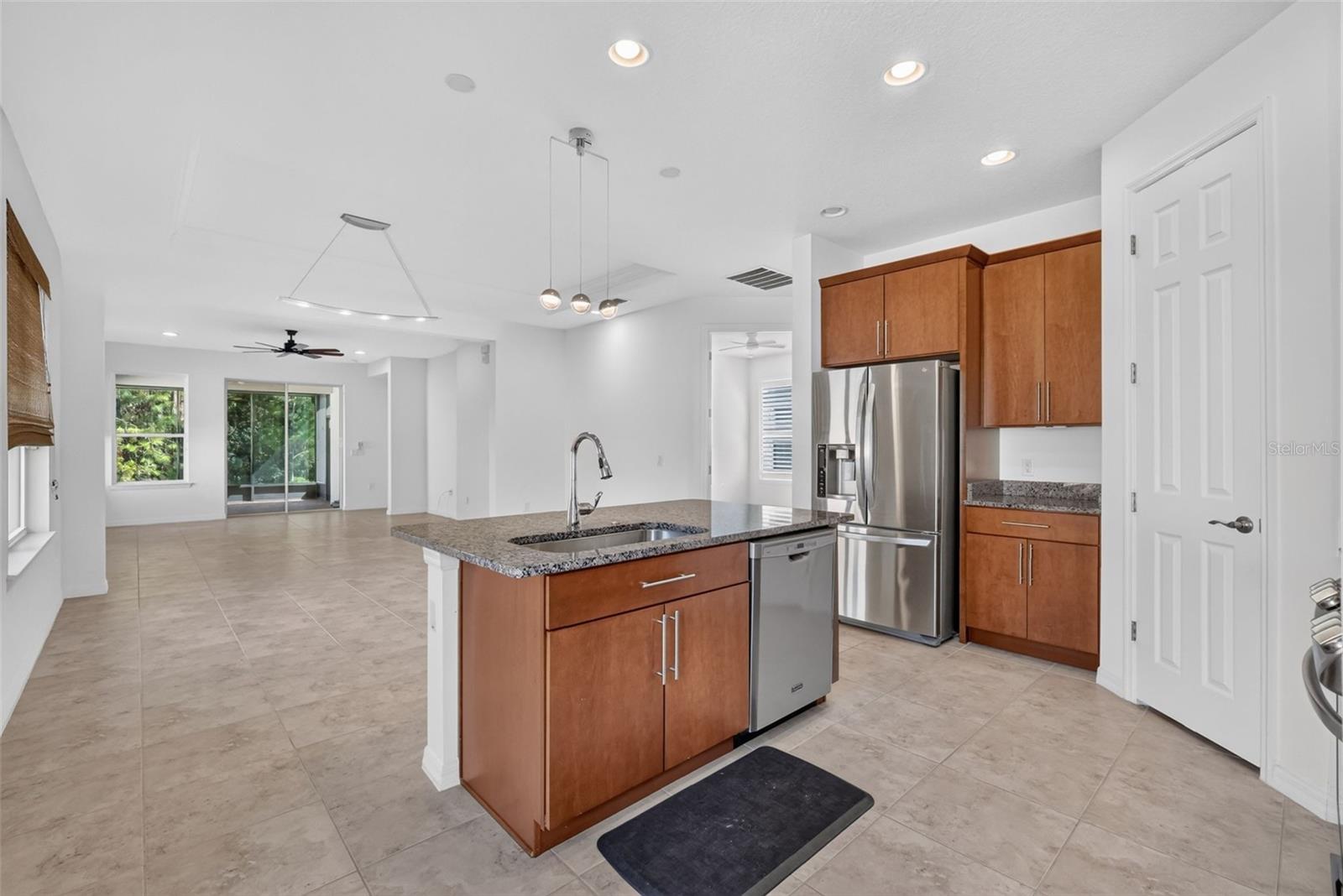 1090 HARBOR RIDGE DRIVE
