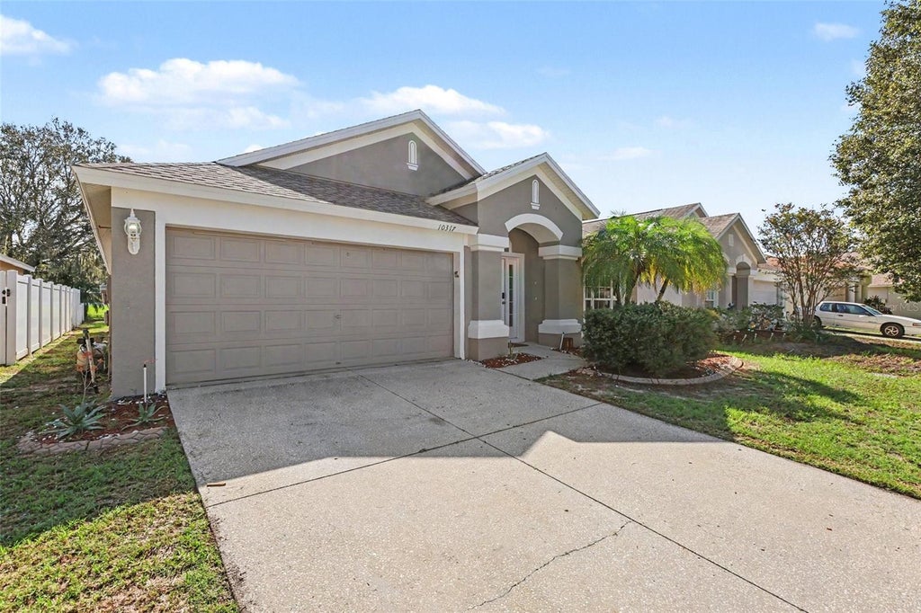 Photo of 10317 Hunters Haven Boulevard, Riverview, FL 33578 (MLS # O6441652)