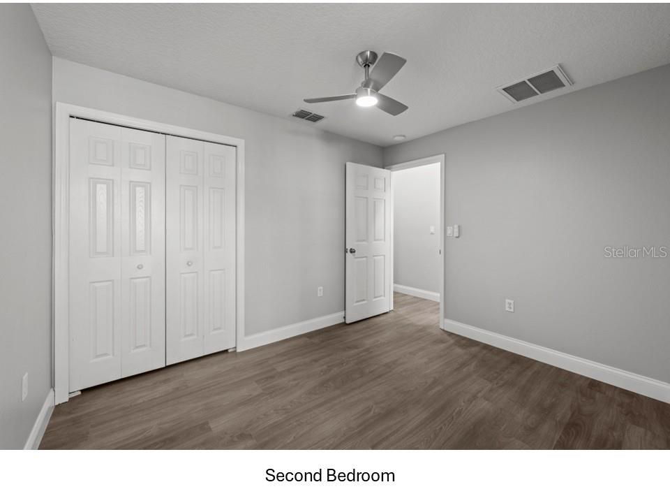 LEXINGTON COMMONS - Residential