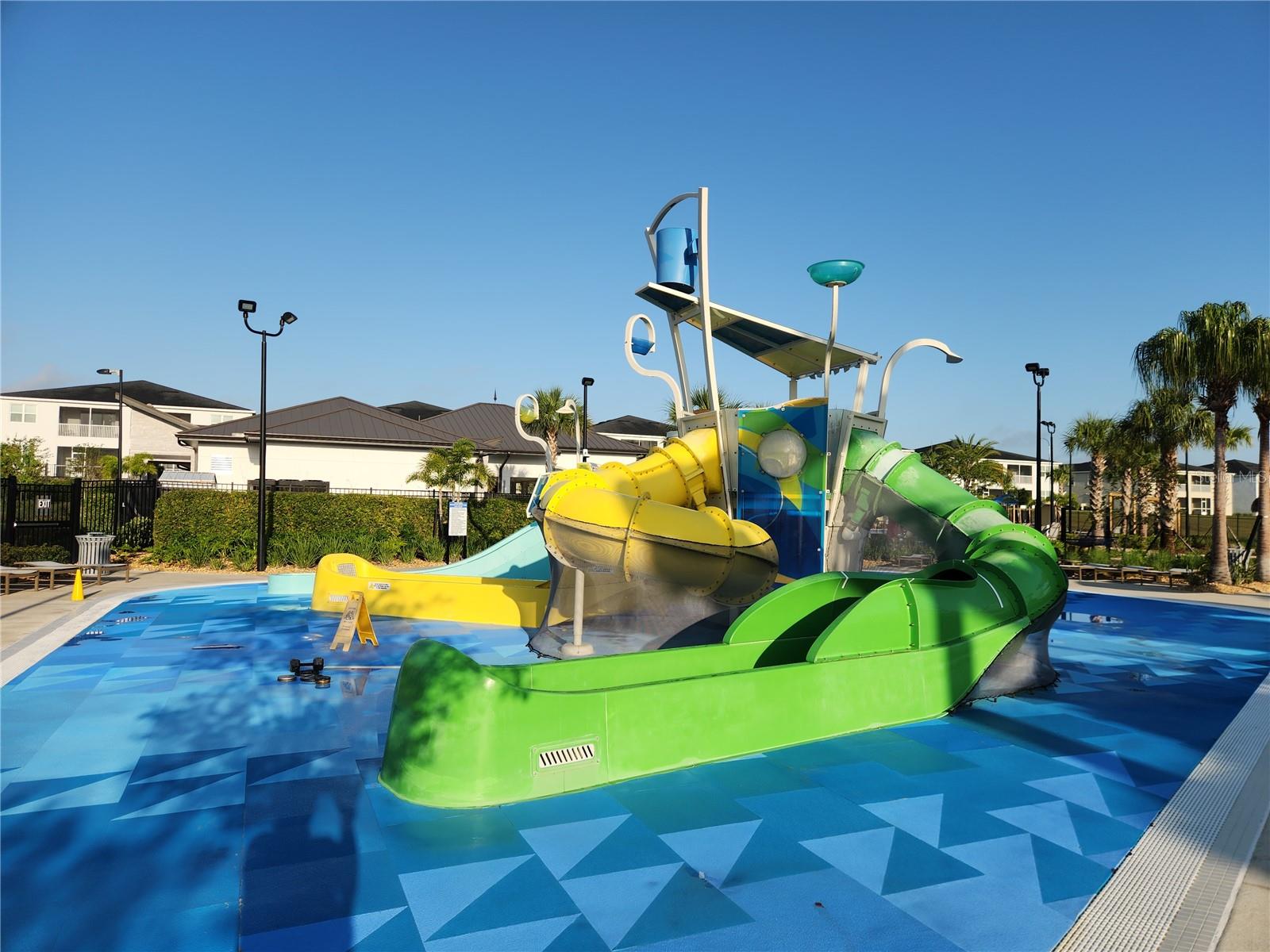 CHAMPIONSGATE CONDO 4 PH 25 & 26 - Residential Lease