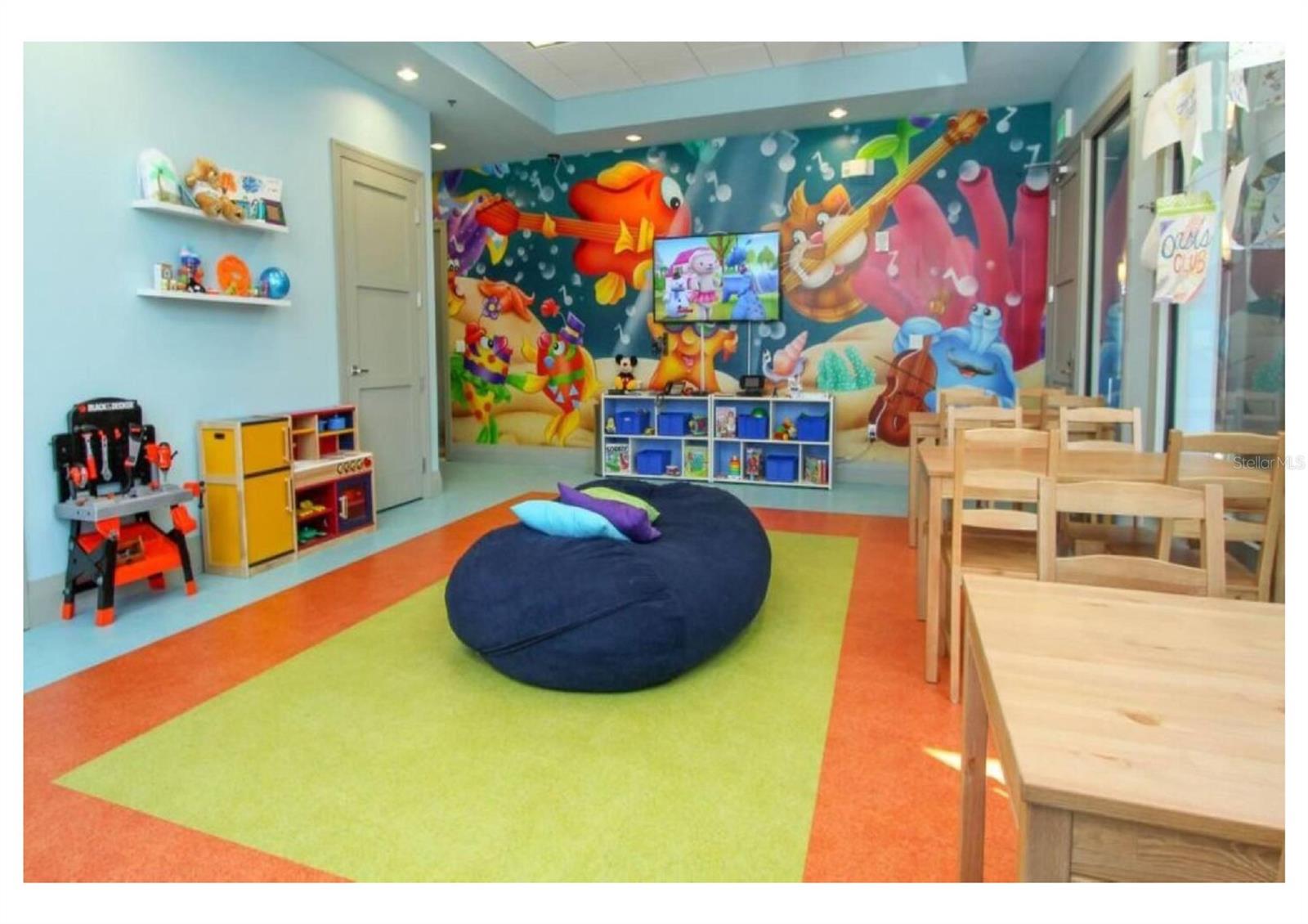 CHAMPIONSGATE CONDO 4 PH 25 & 26 - Residential Lease