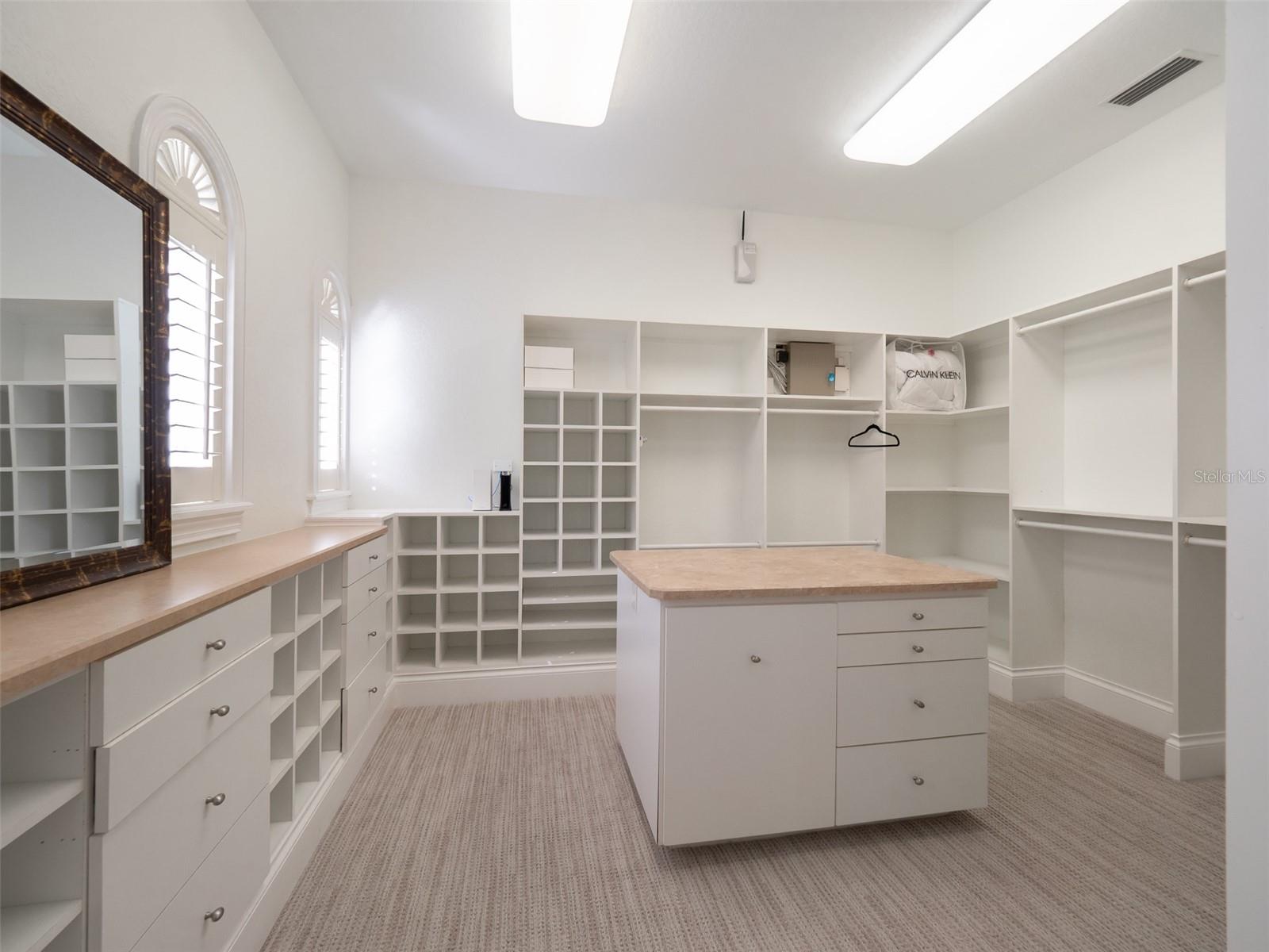 CEDAR CREEK - Residential