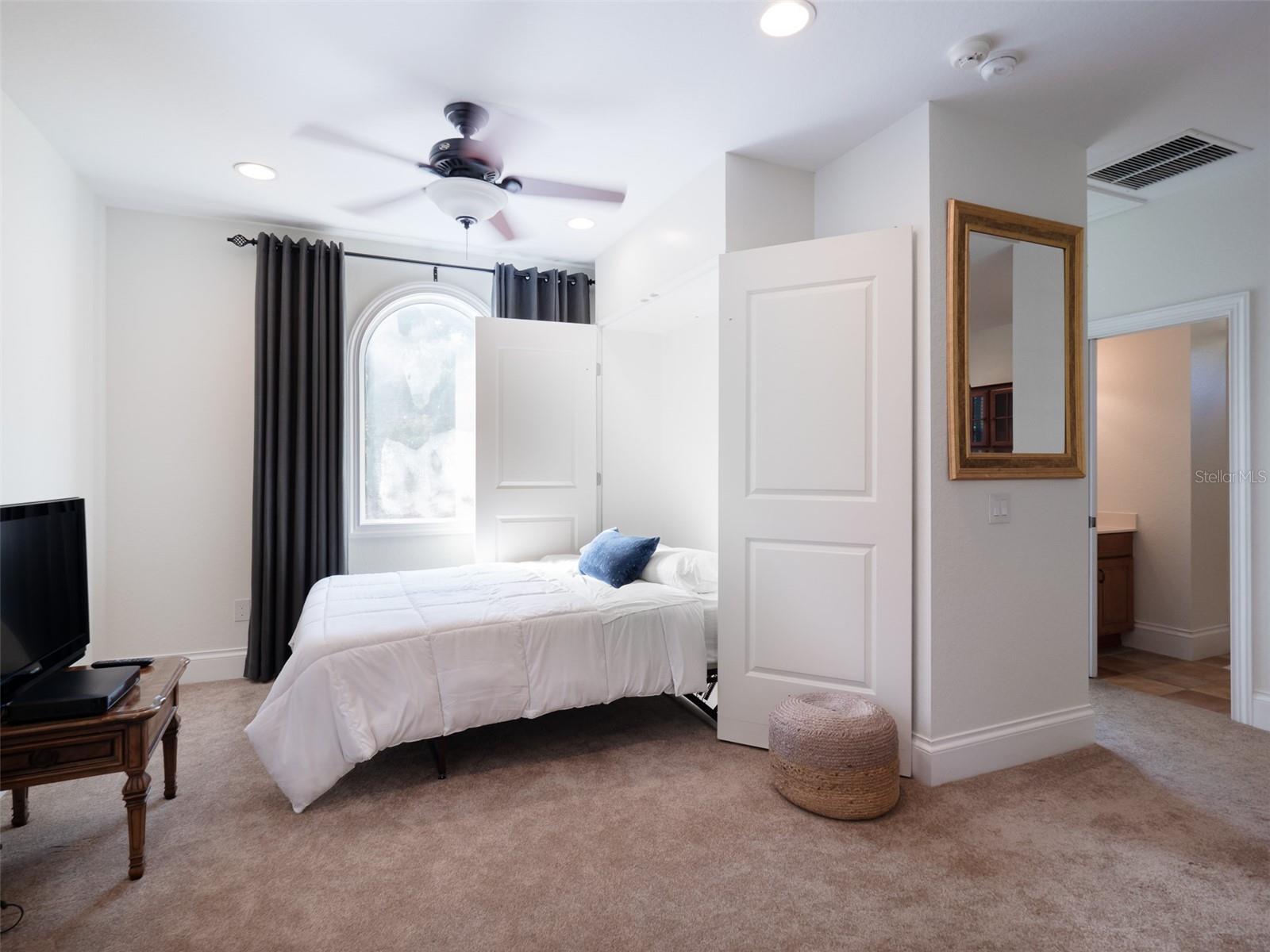 CEDAR CREEK - Residential