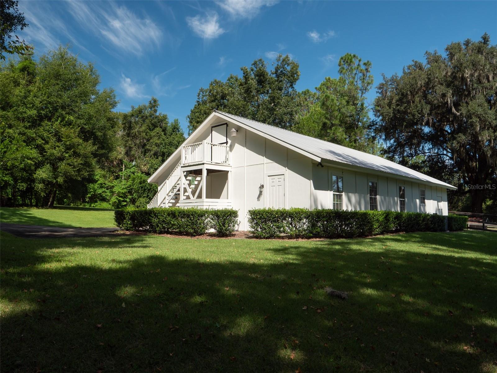 CEDAR CREEK - Residential