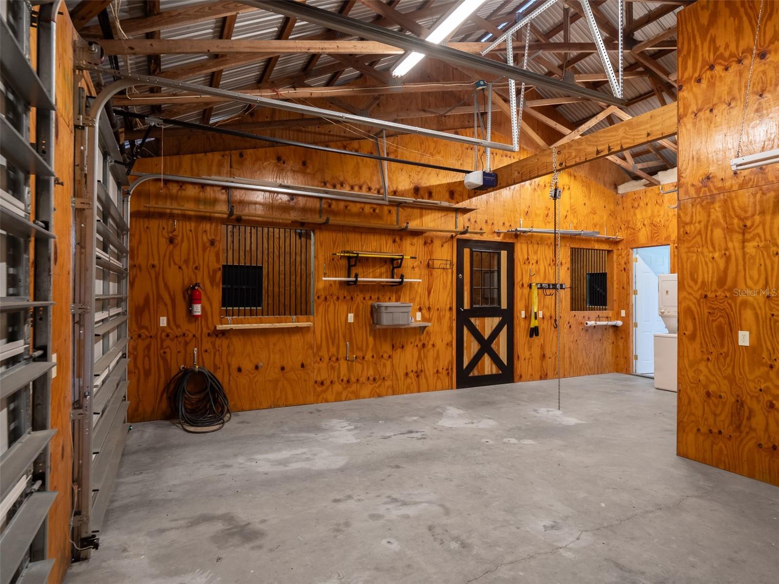 CEDAR CREEK - Residential