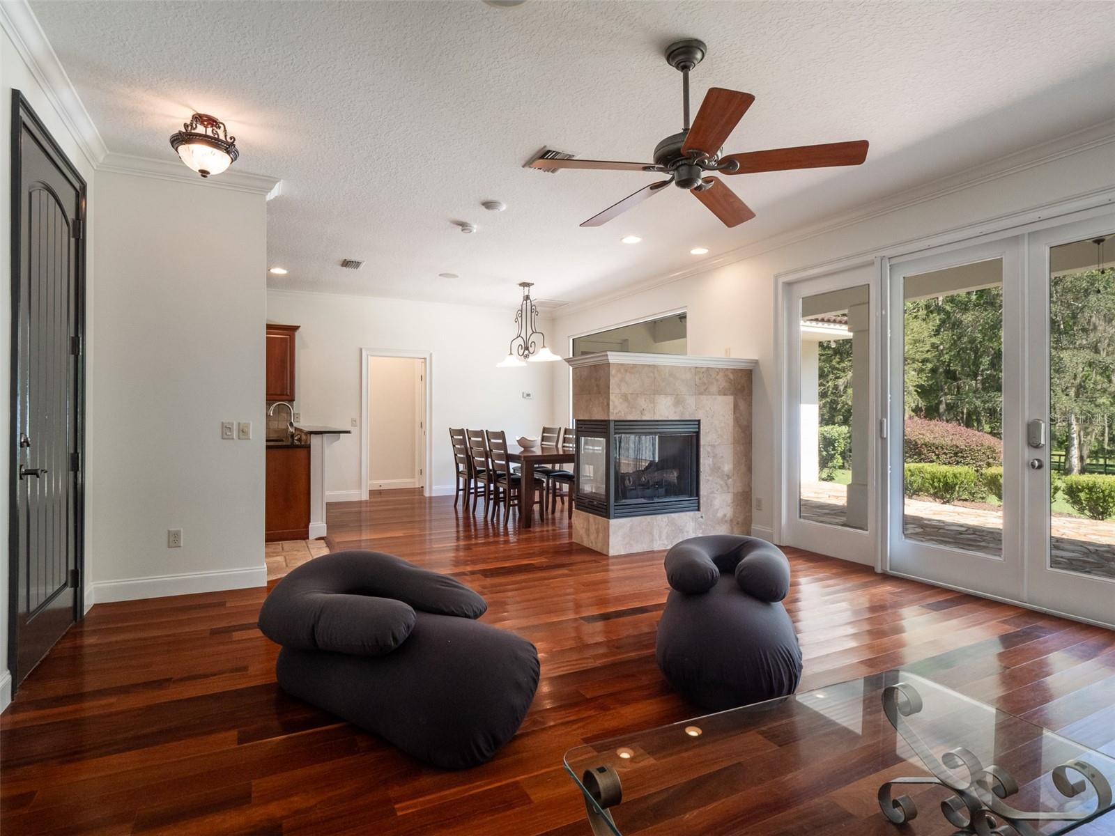 CEDAR CREEK - Residential