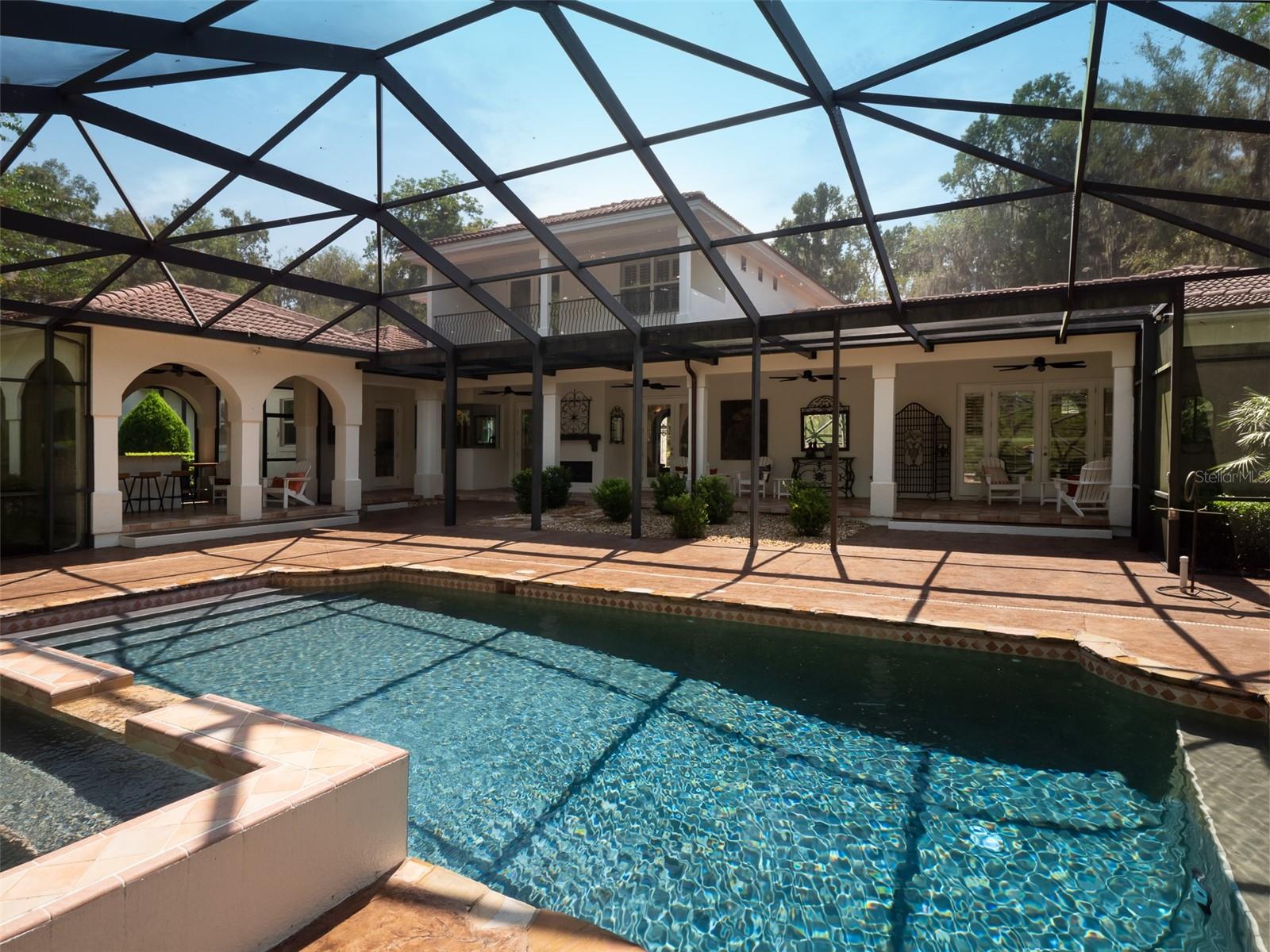 CEDAR CREEK - Residential