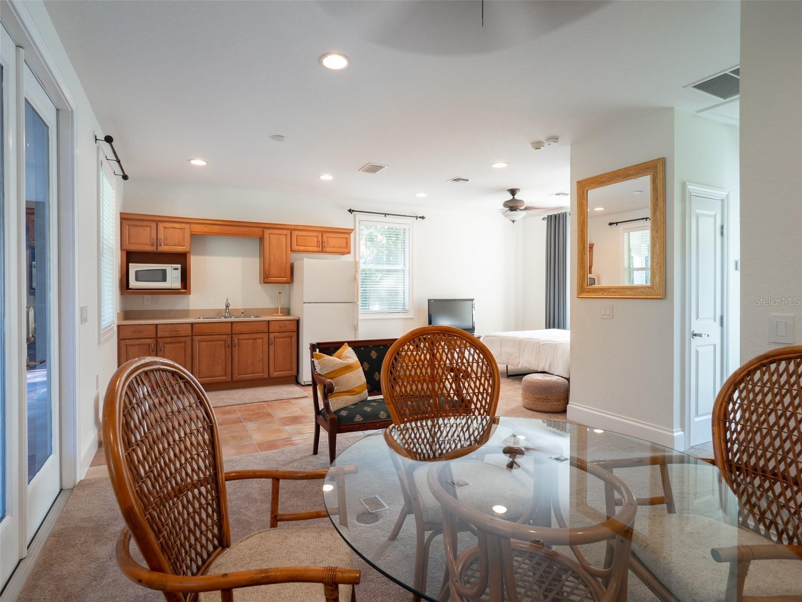 CEDAR CREEK - Residential