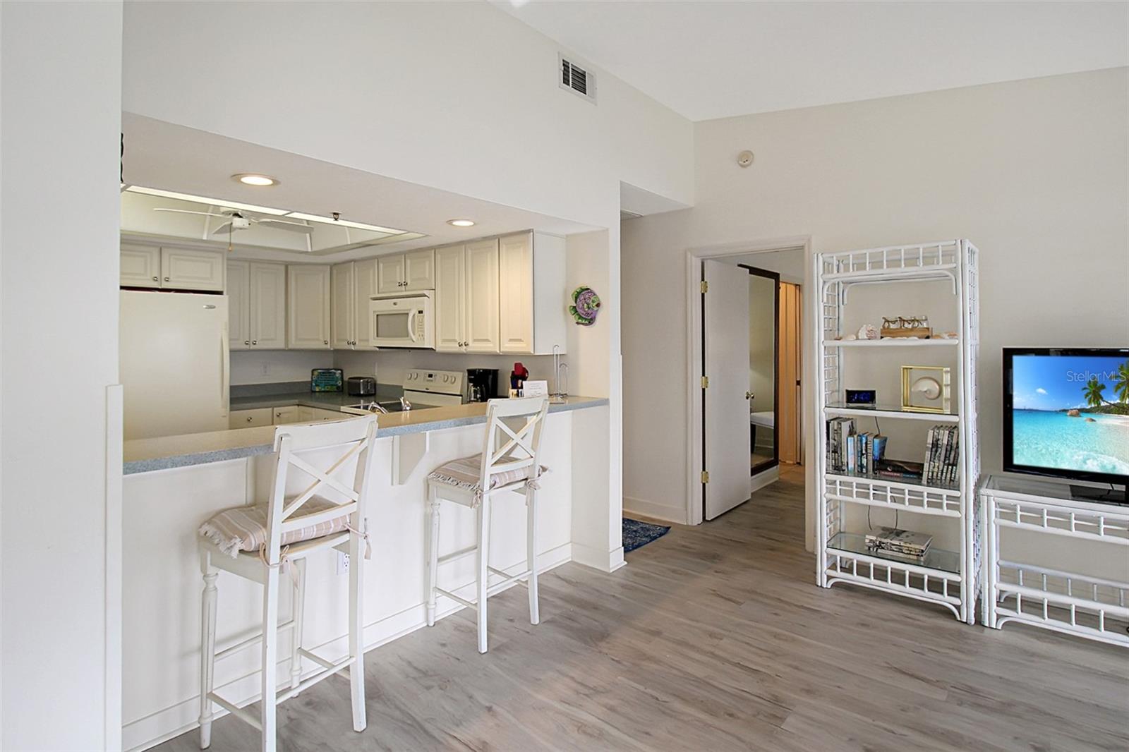 GULF & BAY CLUB BAYSIDE - Residential Lease