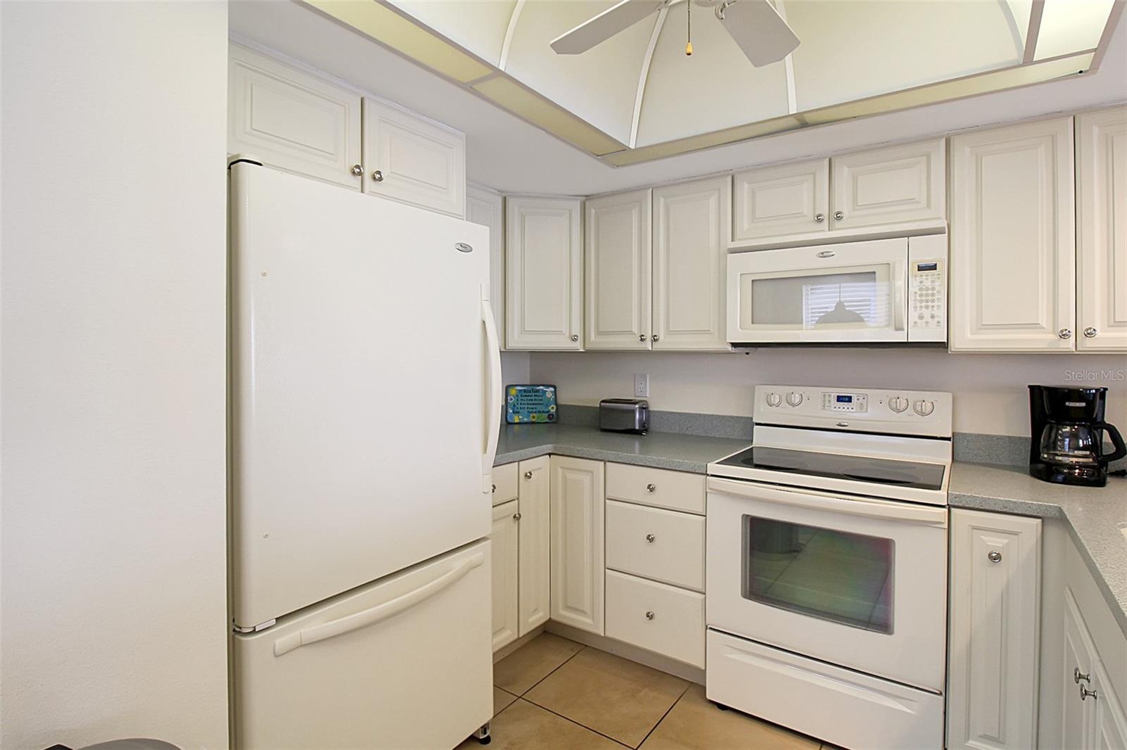 GULF & BAY CLUB BAYSIDE - Residential Lease