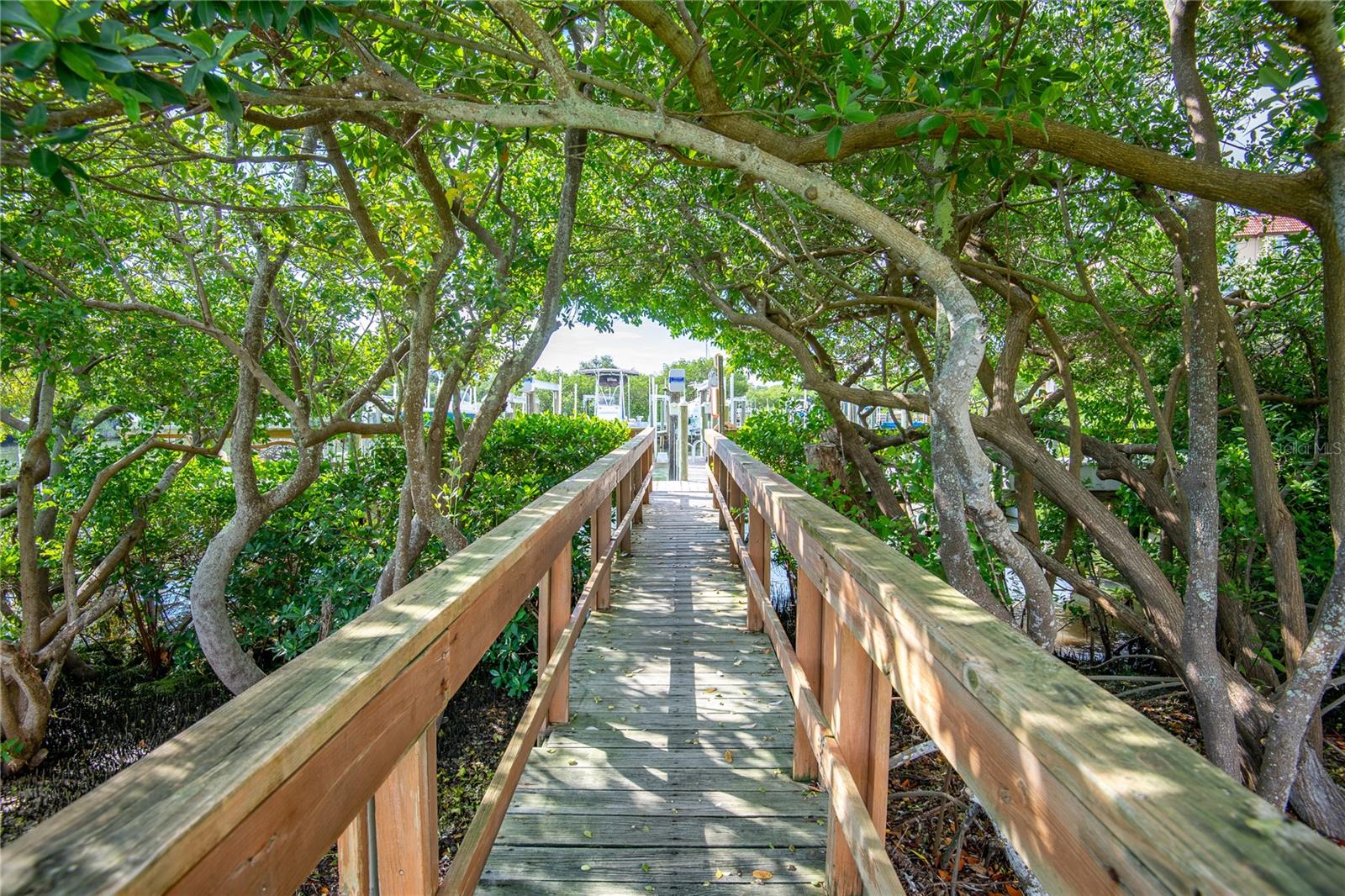 WANDER RESIDENCES OF TIERRA VERDE - Residential