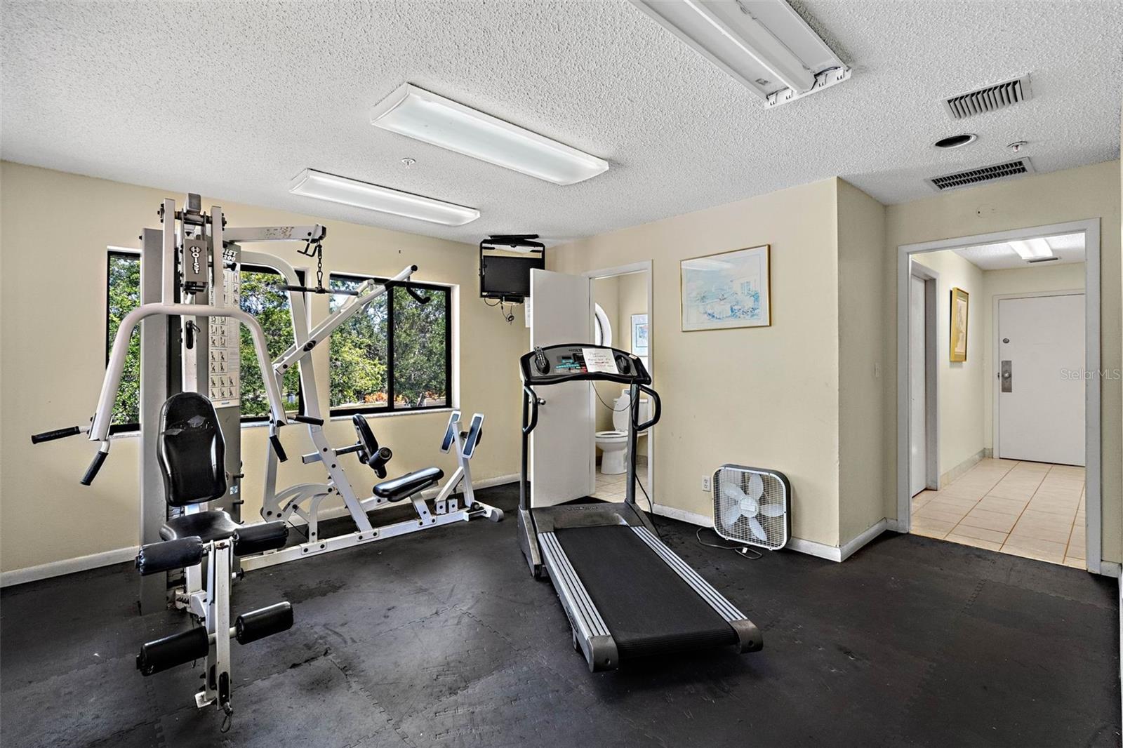 WANDER RESIDENCES OF TIERRA VERDE - Residential