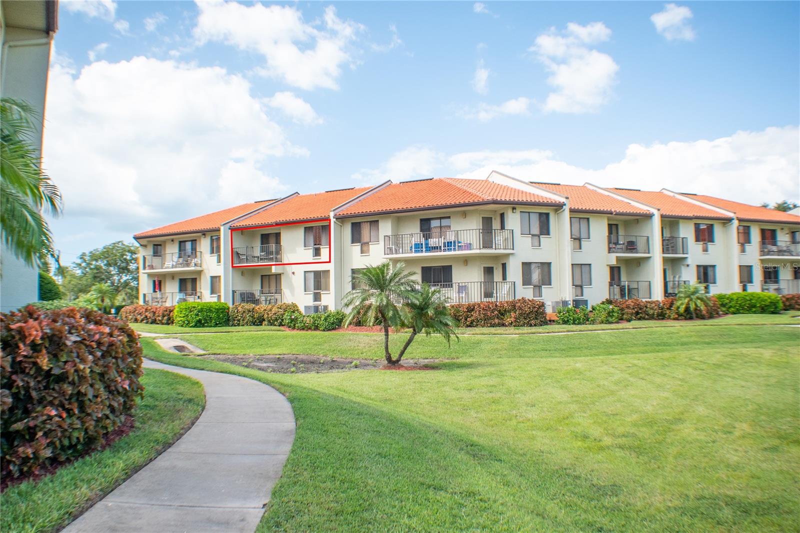 WANDER RESIDENCES OF TIERRA VERDE - Residential