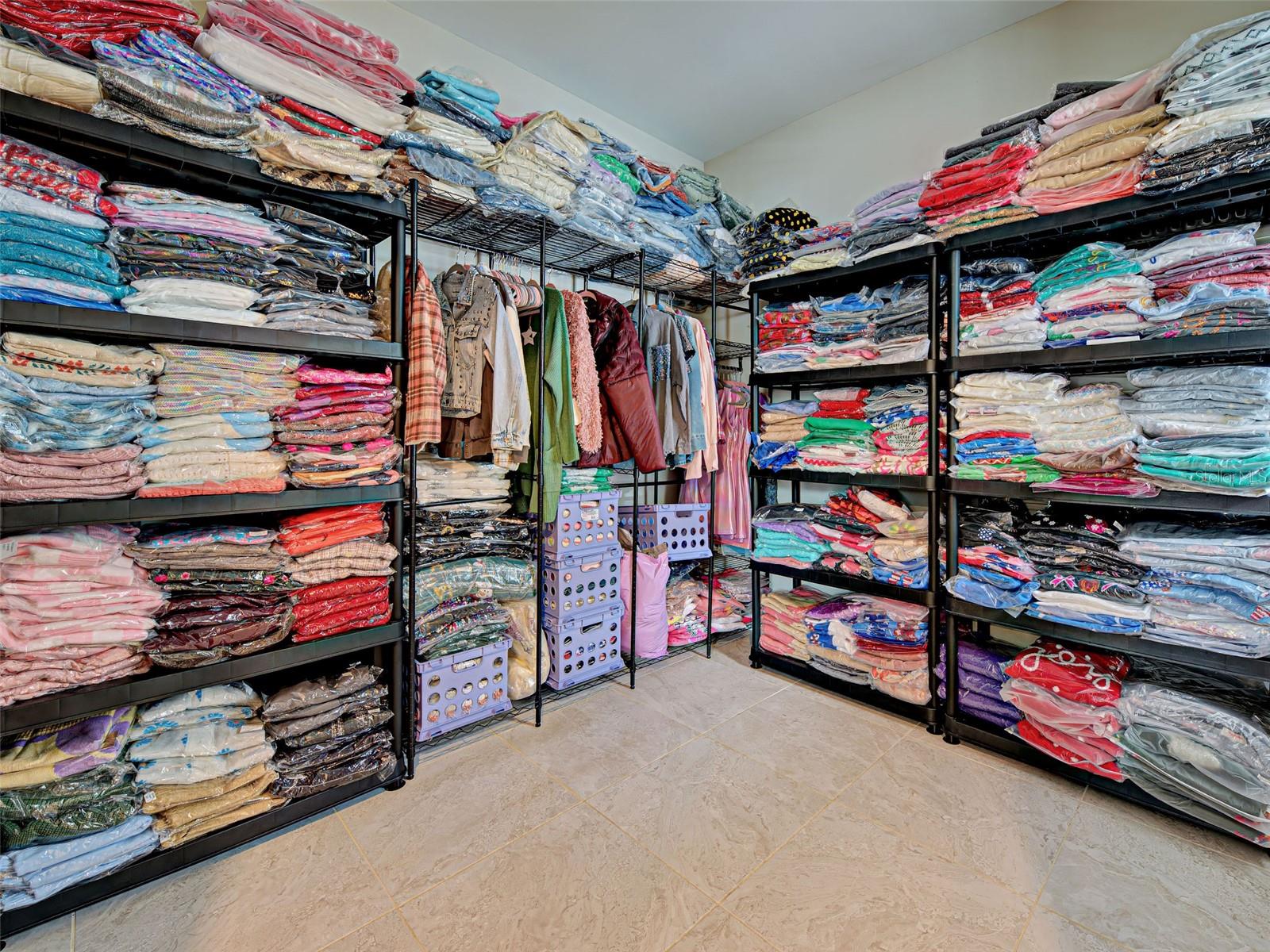 ISLANDWALK/THE WEST VLGS PH 8 - Residential