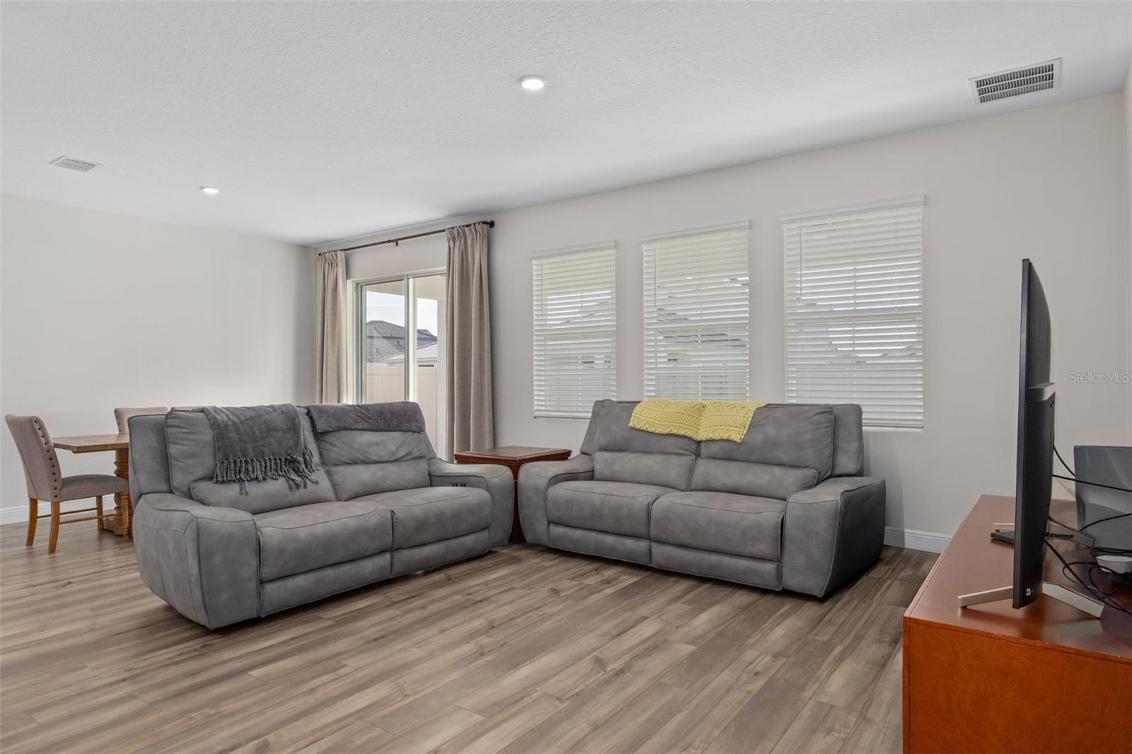 MIRADA PCL 15B-1 - Residential