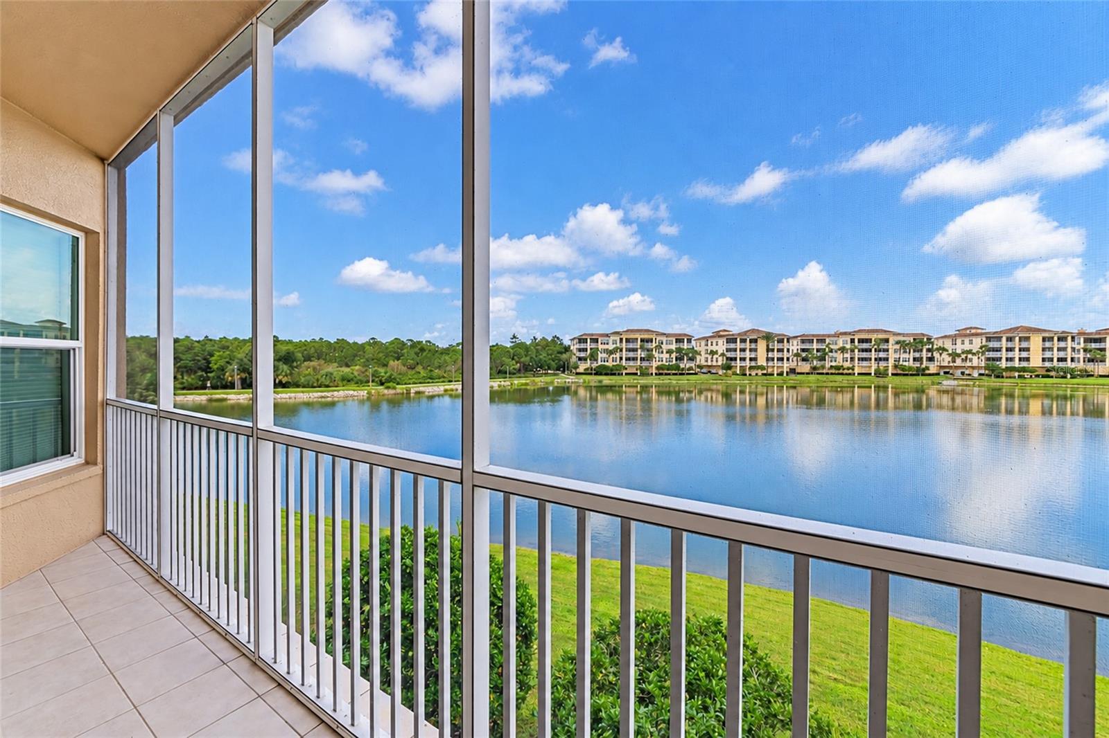 10530 BOARDWALK LOOP 202, BRADENTON, FL, 34202 2 10530 BOARDWALK LOOP 202
