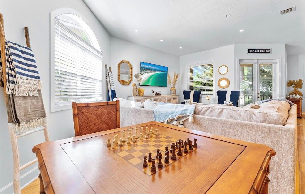 SIESTA VILLAS 1 - Residential