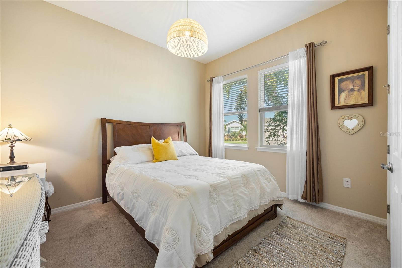 ENTRADA C1-C13 R-1 L1-L10 01 02 - Residential