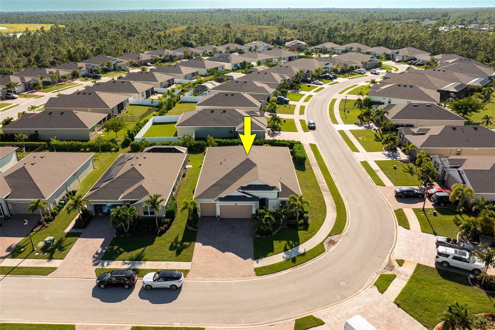 ENTRADA C1-C13 R-1 L1-L10 01 02 - Residential