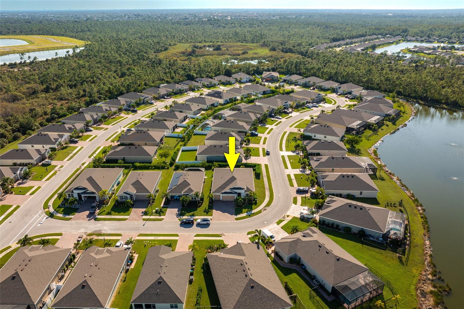 ENTRADA C1-C13 R-1 L1-L10 01 02 - Residential