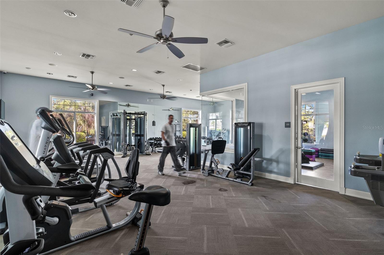 ENTRADA C1-C13 R-1 L1-L10 01 02 - Residential